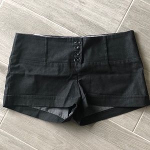 Wet Seal fashion short